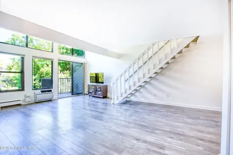 1465 E Putnam Avenue Old Greenwich CT 06870