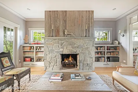 27 Cognewaugh Road Cos Cob CT 06807