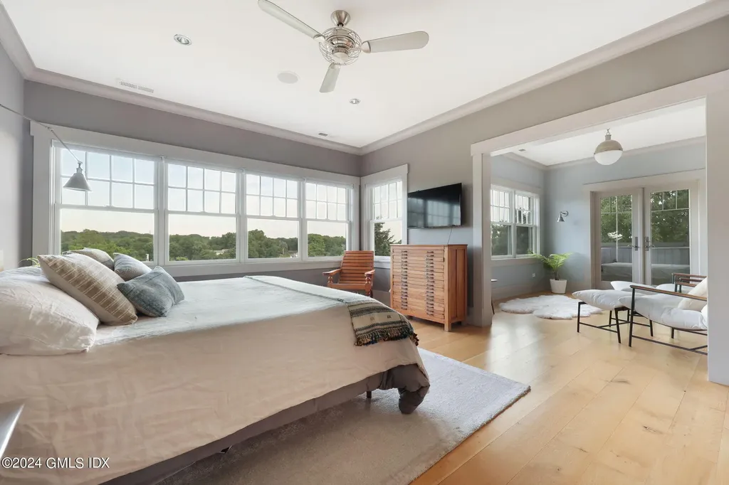 27 Cognewaugh Road Cos Cob CT 06807