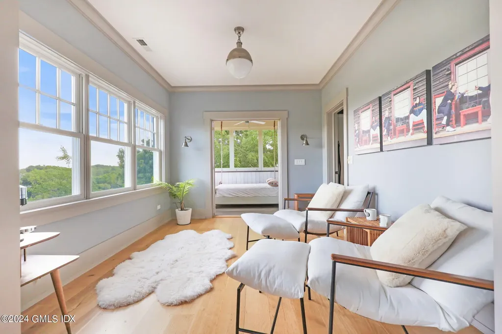 27 Cognewaugh Road Cos Cob CT 06807