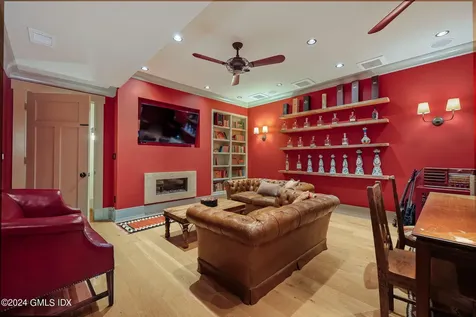 27 Cognewaugh Road Cos Cob CT 06807