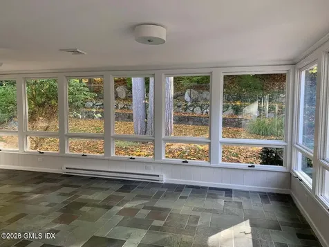 26 Revere Road Riverside CT 06878