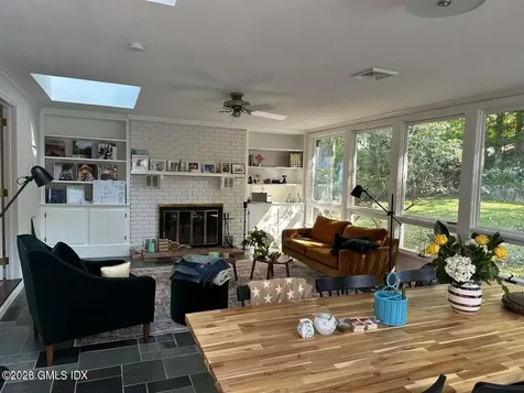 26 Revere Road Riverside CT 06878