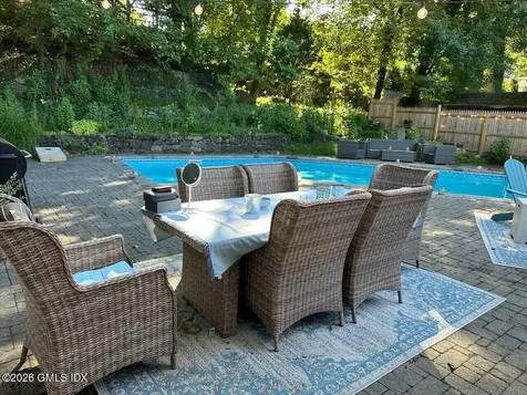 26 Revere Road Riverside CT 06878