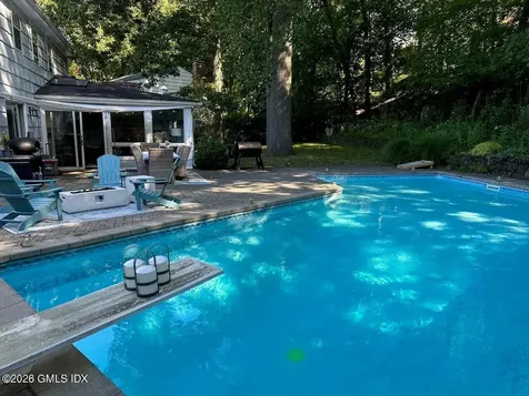 26 Revere Road Riverside CT 06878