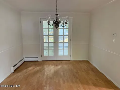 26 Revere Road Riverside CT 06878