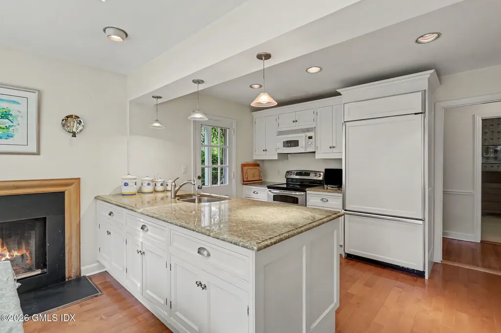 26 Linwood Avenue Riverside CT 06878