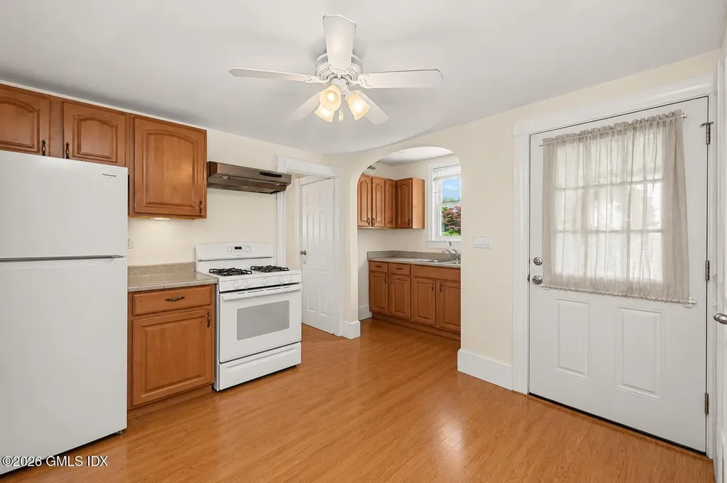 80 Leonard Street Stamford CT 06905