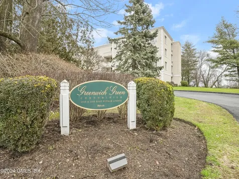 1525 E Putnam Avenue Old Greenwich CT 06870