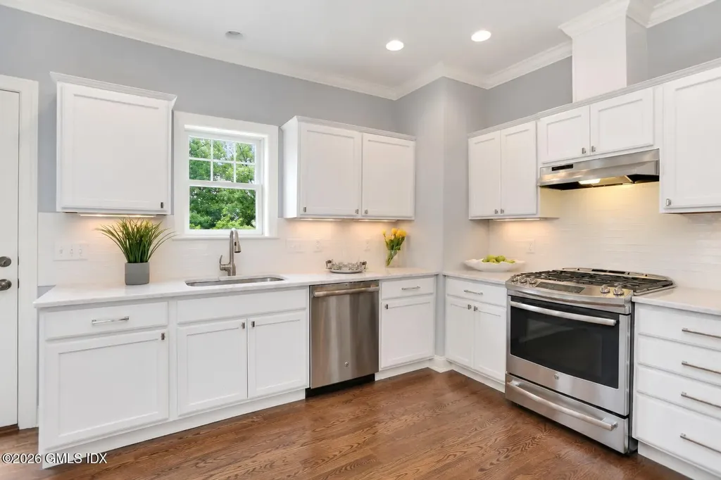 8 View Street Greenwich CT 06830