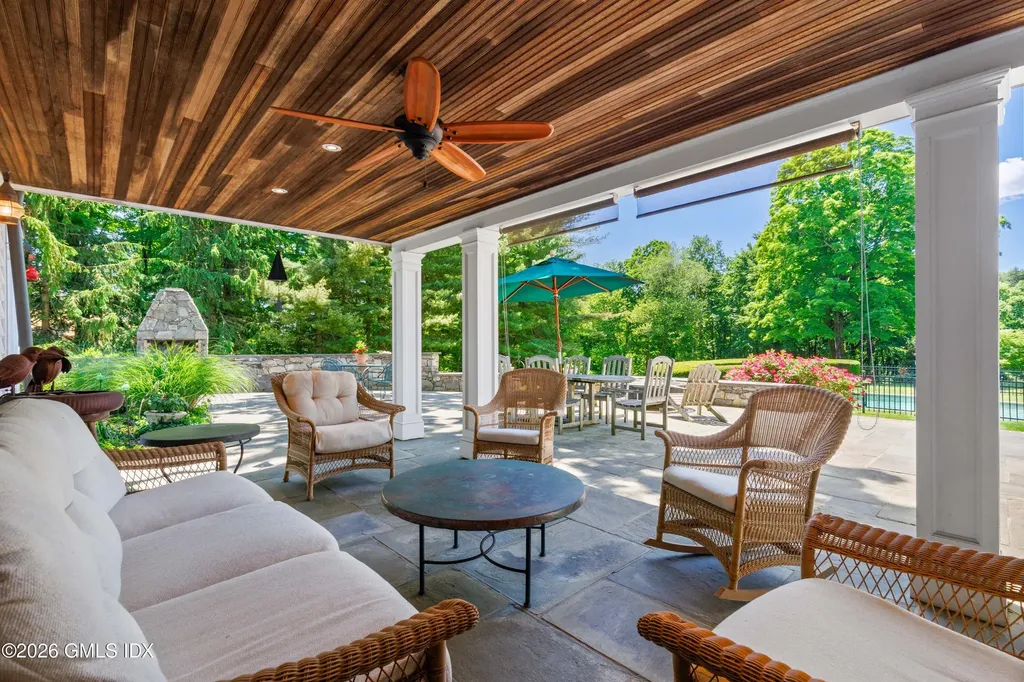 456 Round Hill Road Greenwich CT 06831