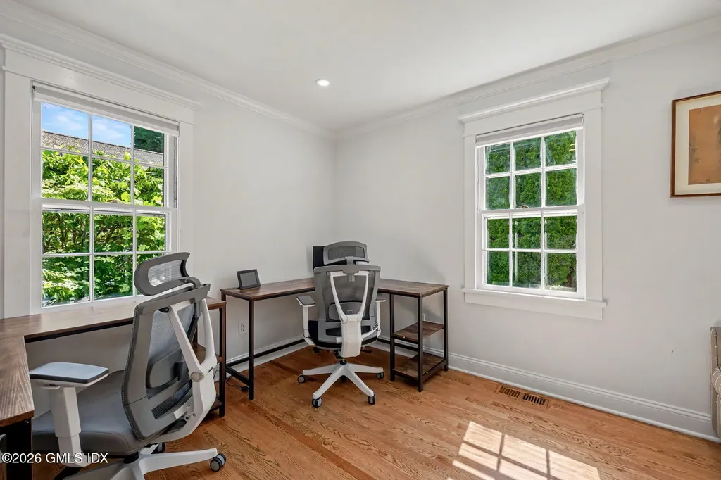 5 Grant Avenue Old Greenwich CT 06870