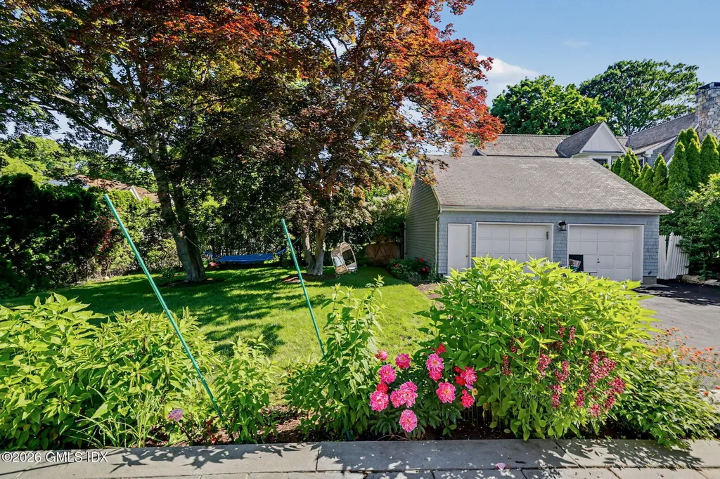 5 Grant Avenue Old Greenwich CT 06870