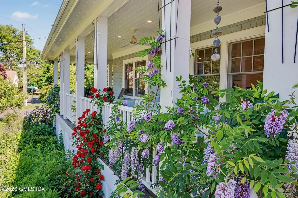 5 Grant Avenue Old Greenwich CT 06870