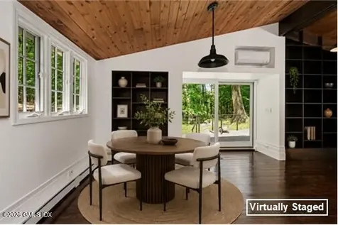 424 Cognewaugh Road Cos Cob CT 06807