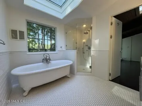 424 Cognewaugh Road Cos Cob CT 06807