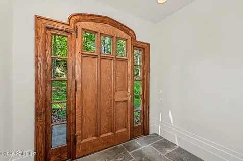 424 Cognewaugh Road Cos Cob CT 06807