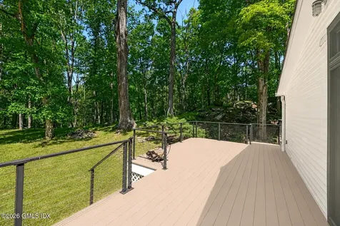 424 Cognewaugh Road Cos Cob CT 06807