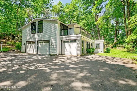 424 Cognewaugh Road Cos Cob CT 06807