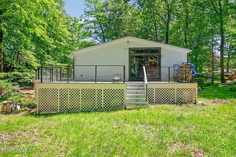 424 Cognewaugh Road Cos Cob CT 06807