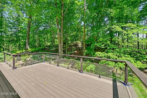 424 Cognewaugh Road Cos Cob CT 06807