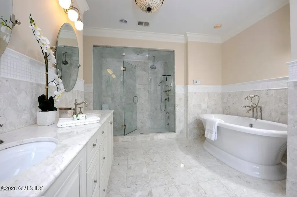 26 Circle Drive Greenwich CT 06830
