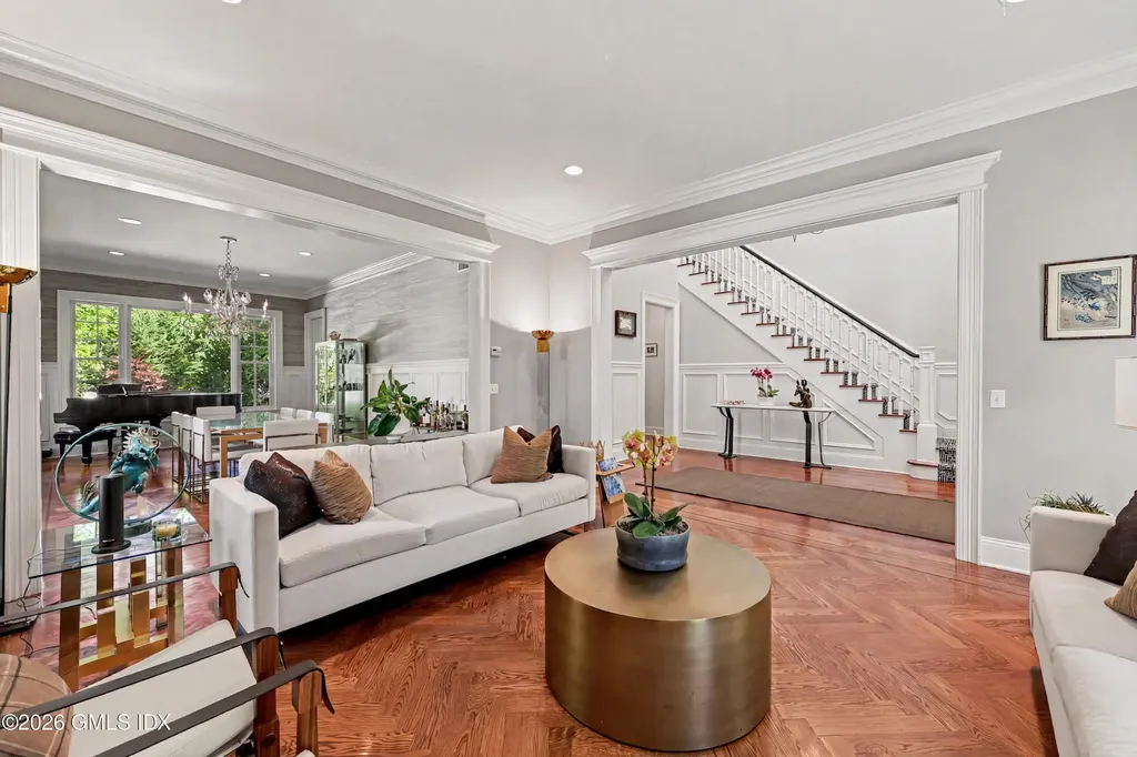 26 Circle Drive Greenwich CT 06830