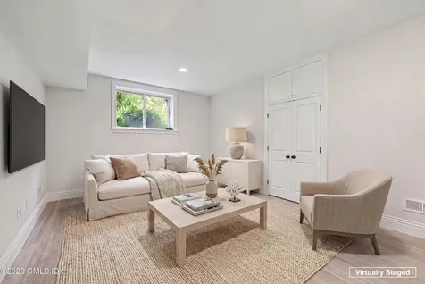 26 Circle Drive Greenwich CT 06830