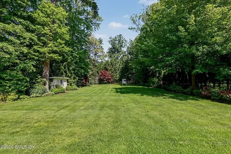 26 Circle Drive Greenwich CT 06830