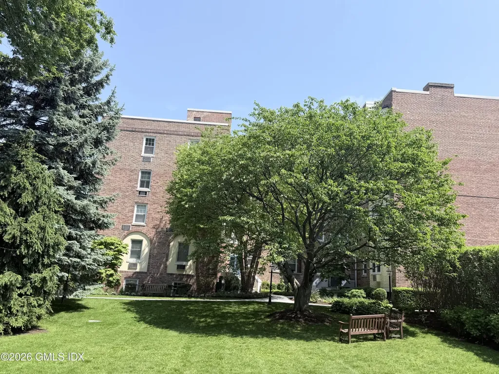 169 Mason Street Greenwich CT 06830