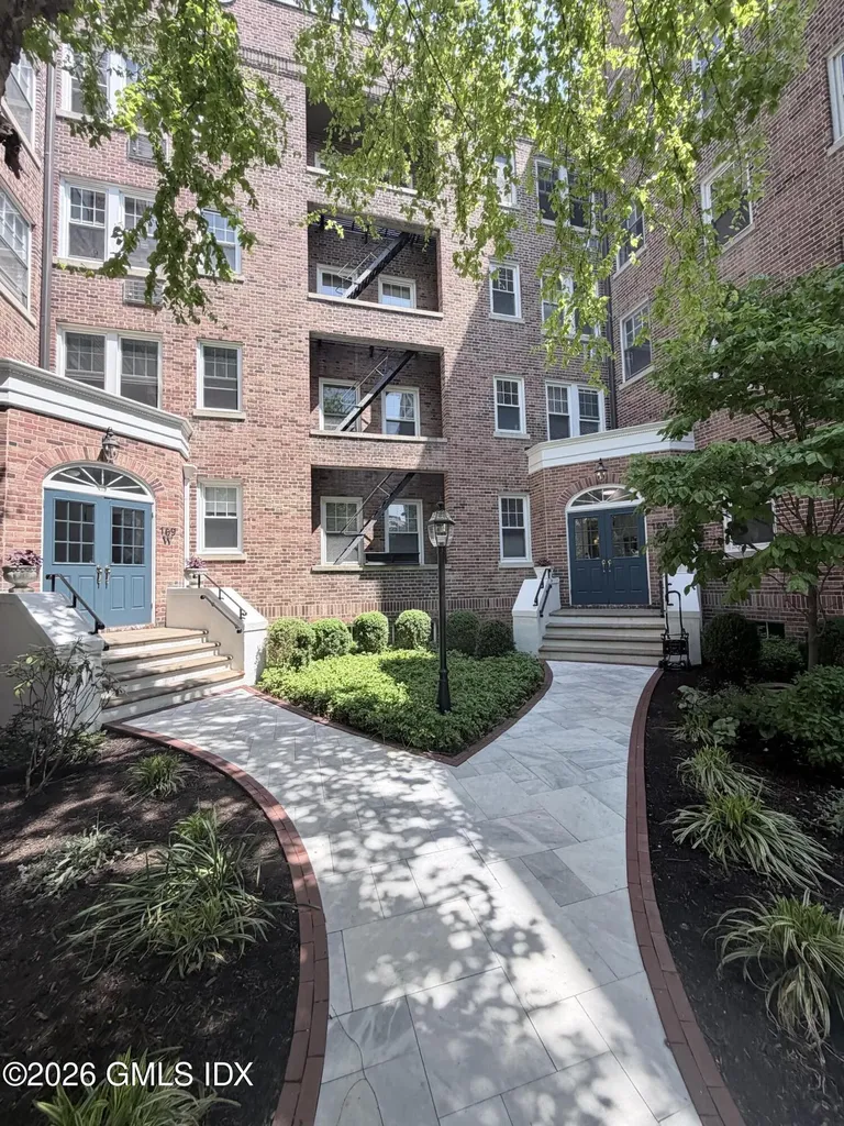 169 Mason Street Greenwich CT 06830