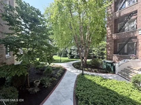 169 Mason Street Greenwich CT 06830
