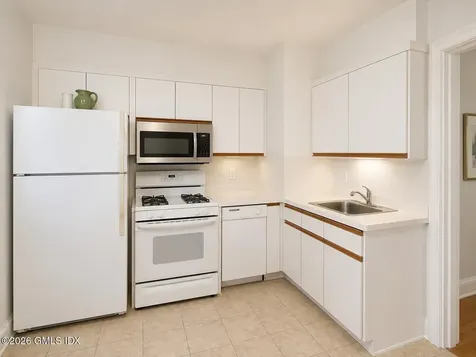 169 Mason Street Greenwich CT 06830