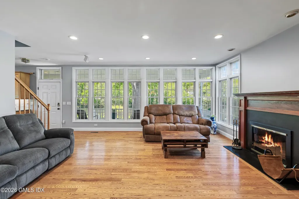 9 Rex Street Greenwich CT 06831