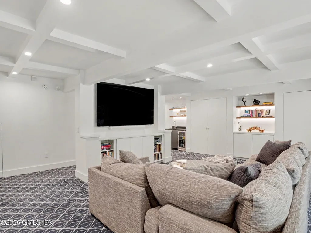12 Bailiwick Road Greenwich CT 06831