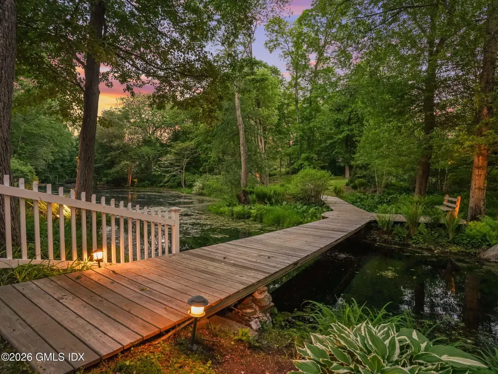 12 Bailiwick Road Greenwich CT 06831
