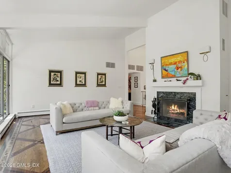 12 Bailiwick Road Greenwich CT 06831