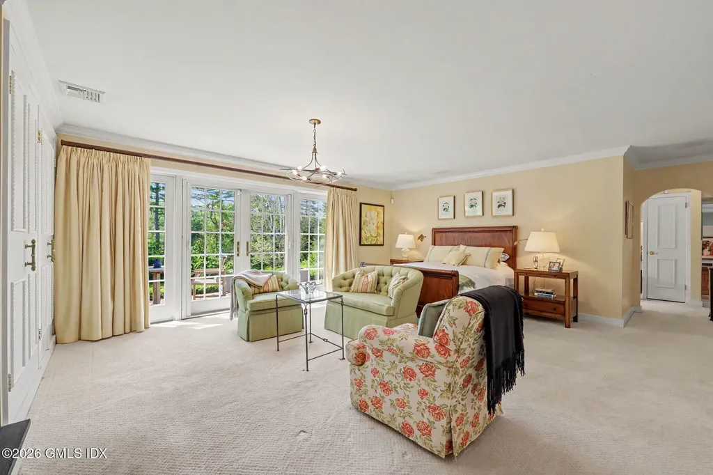 208 Bedford Road Greenwich CT 06831