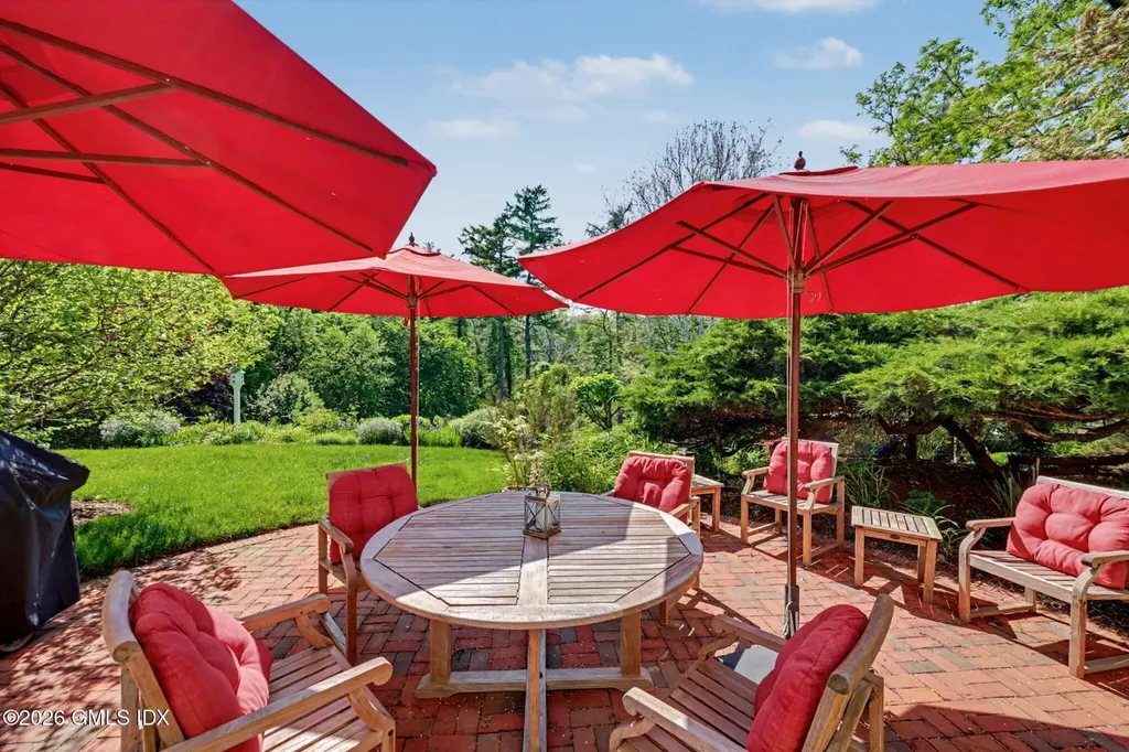 208 Bedford Road Greenwich CT 06831