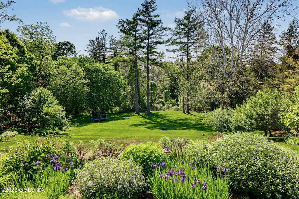 208 Bedford Road Greenwich CT 06831