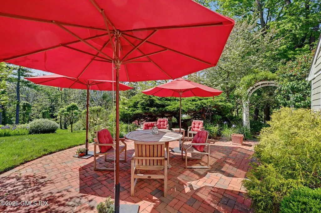 208 Bedford Road Greenwich CT 06831