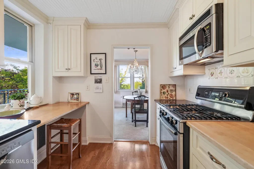 2 Putnam Hill Greenwich CT 06830