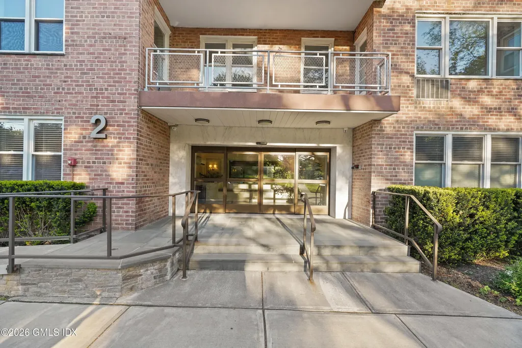 2 Putnam Hill Greenwich CT 06830