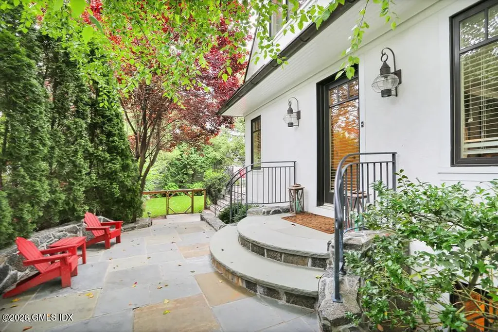 23 Byram Terrace Drive Greenwich CT 06831