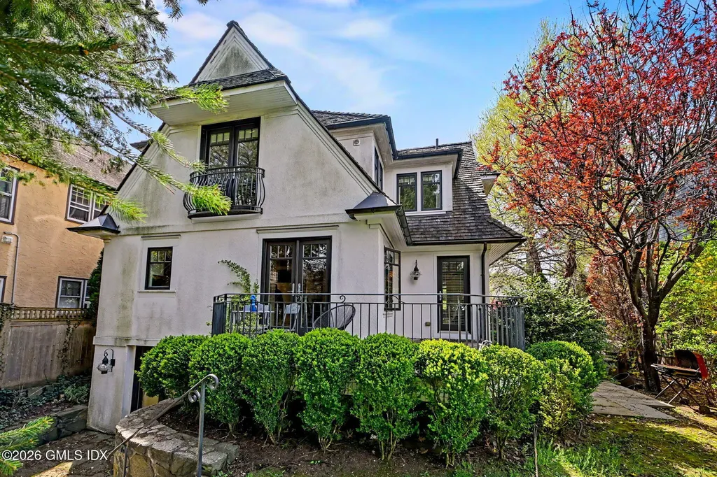 23 Byram Terrace Drive Greenwich CT 06831