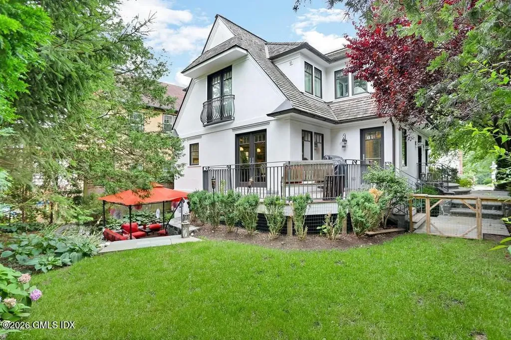 23 Byram Terrace Drive Greenwich CT 06831