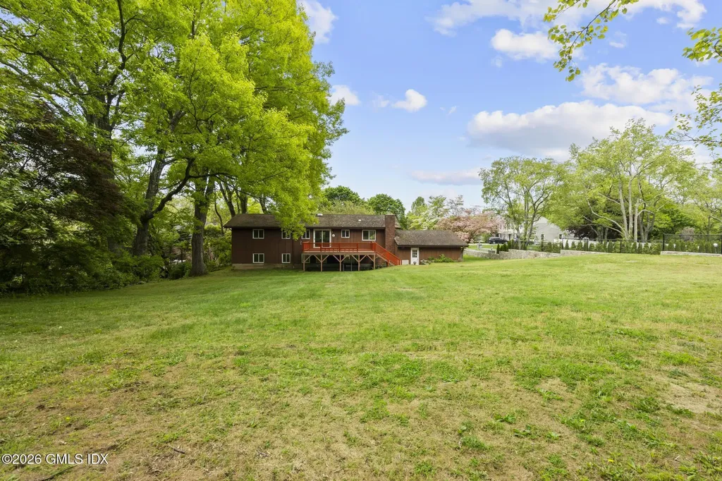 61 Angus Road North Greenwich CT 06831