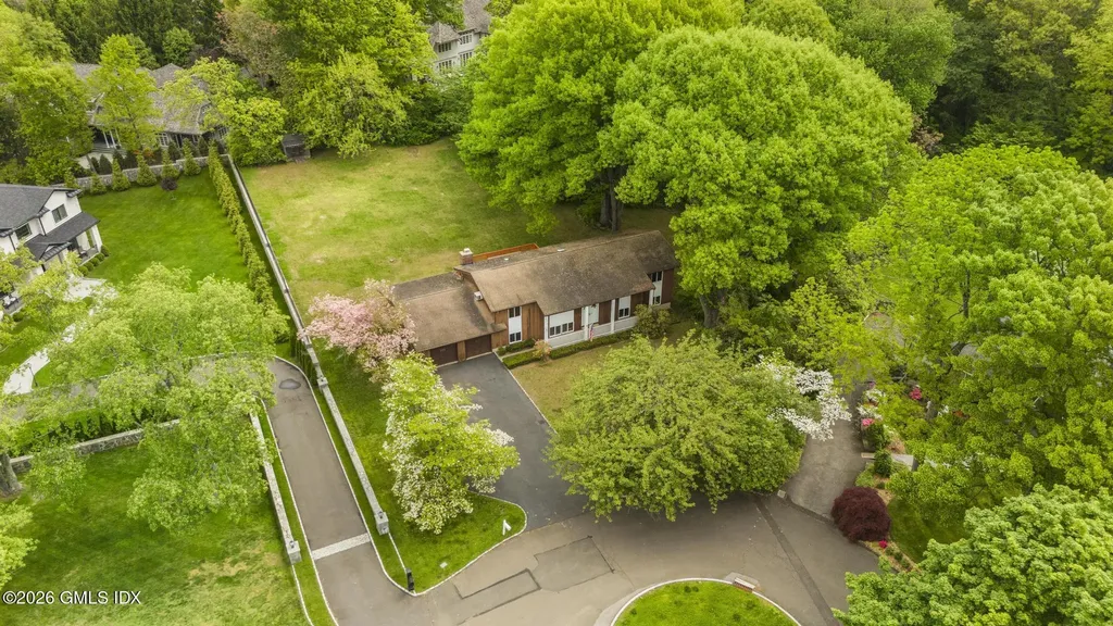 61 Angus Road North Greenwich CT 06831