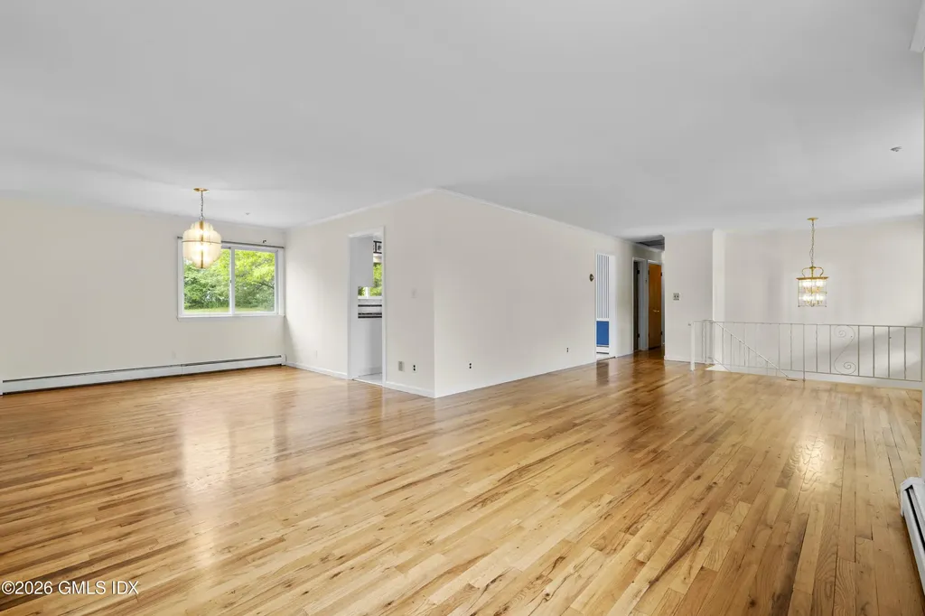 61 Angus Road North Greenwich CT 06831