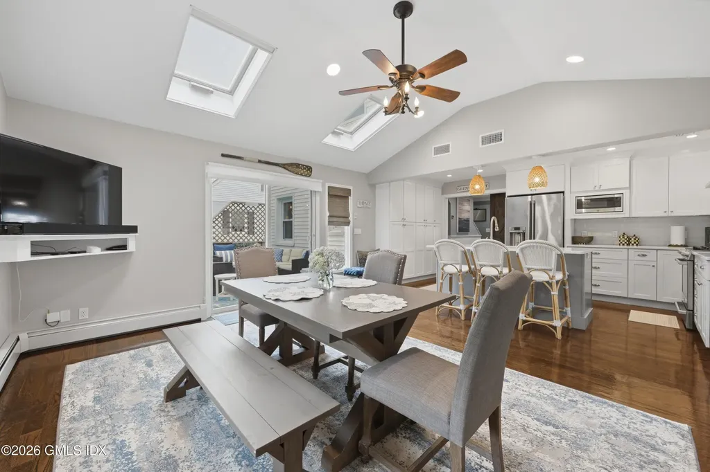 38 Francis Lane Greenwich CT 06831